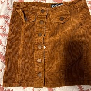 Dress up skirt